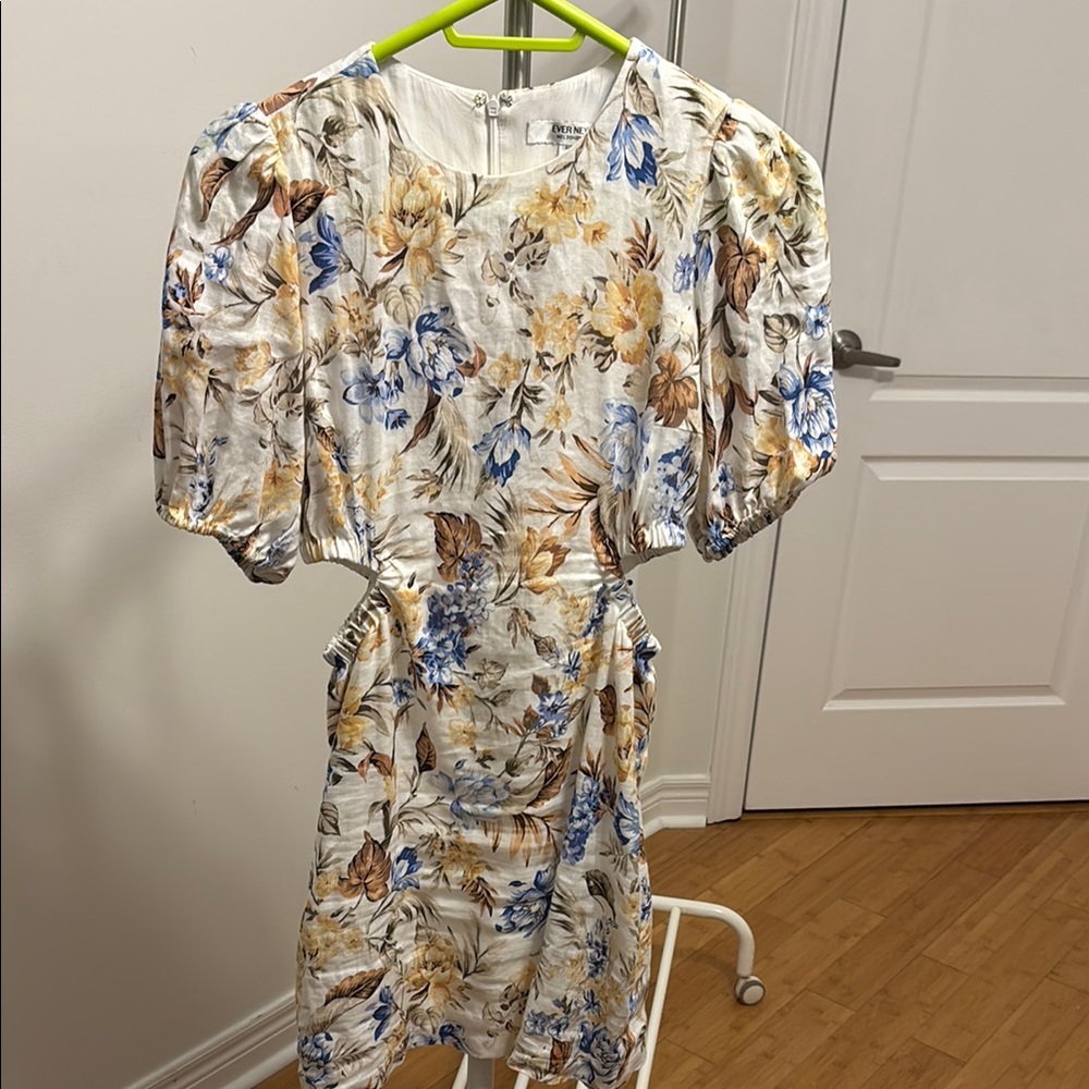 100% Linen Floral Puff-Sleeve Mini Dress